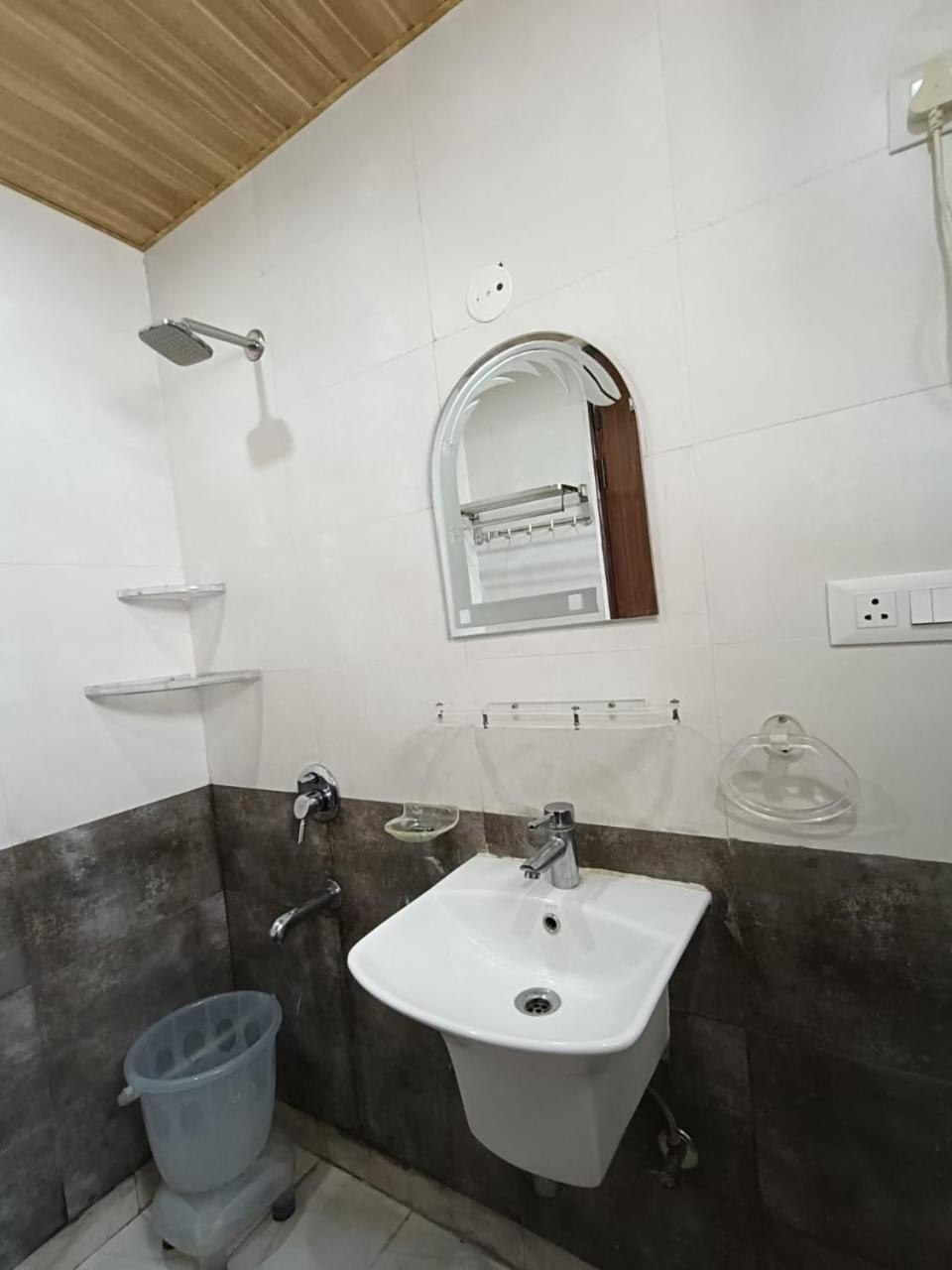 Mulmul By Westay Gurgaon Esterno foto